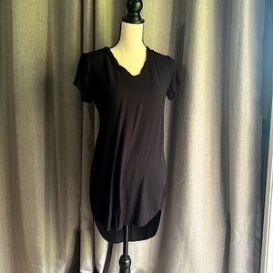 Cloth & Stone Black V Neck Tunic